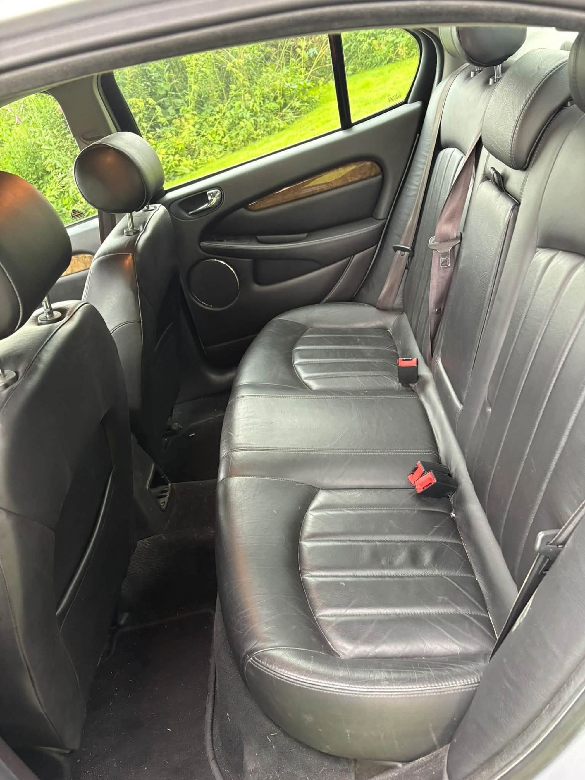 Jaguar X-Type 2.5 V6 4x4 Automatic, 196hp, 2001