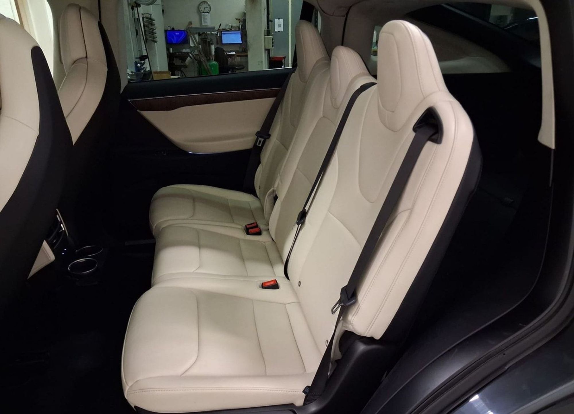 Tesla Model X 75D, 525hp, 2017
