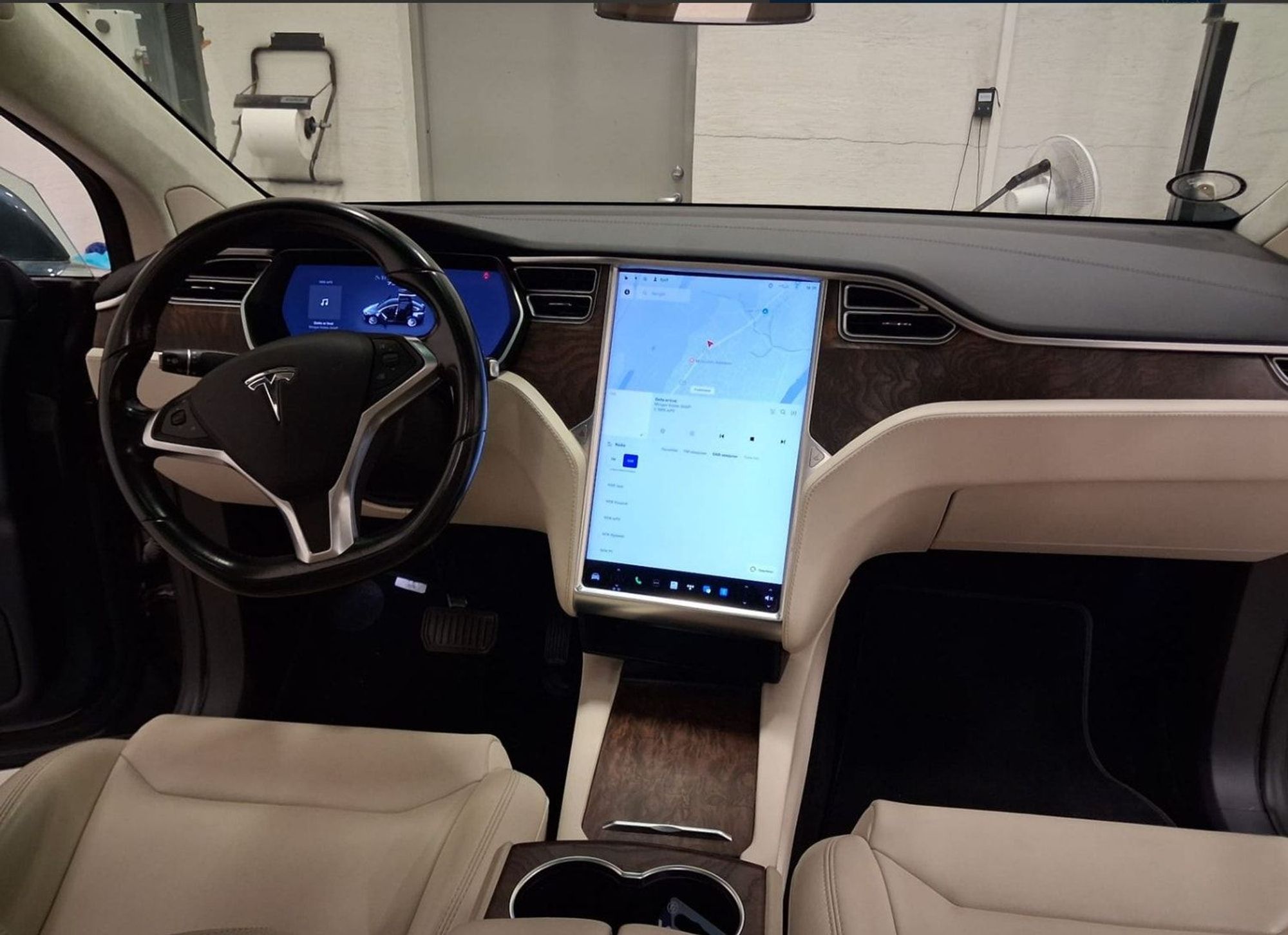 Tesla Model X 75D, 525hp, 2017