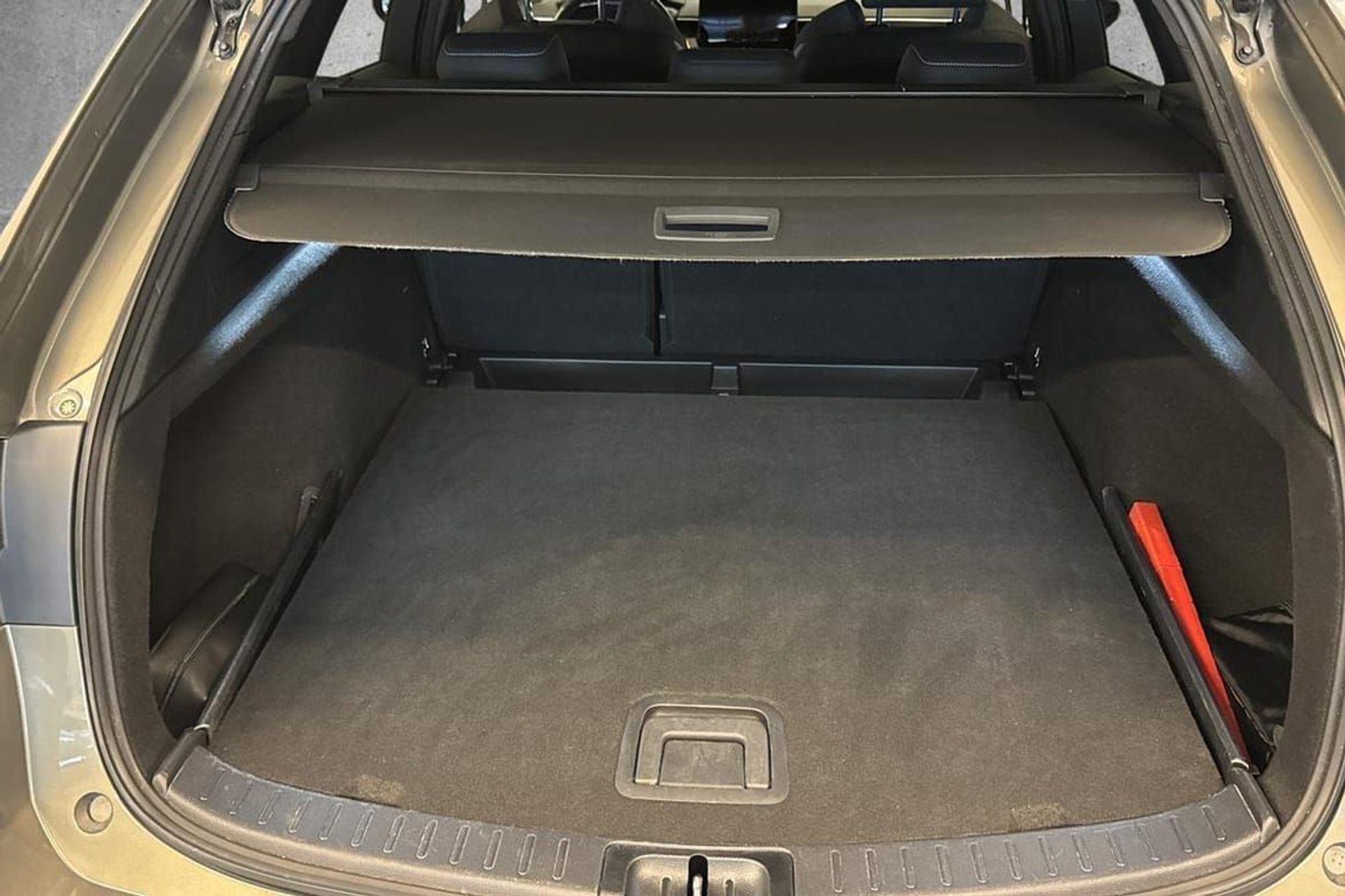 Toyota Corolla Touring Sports Hybrid e-CVT, 140hp, 2025