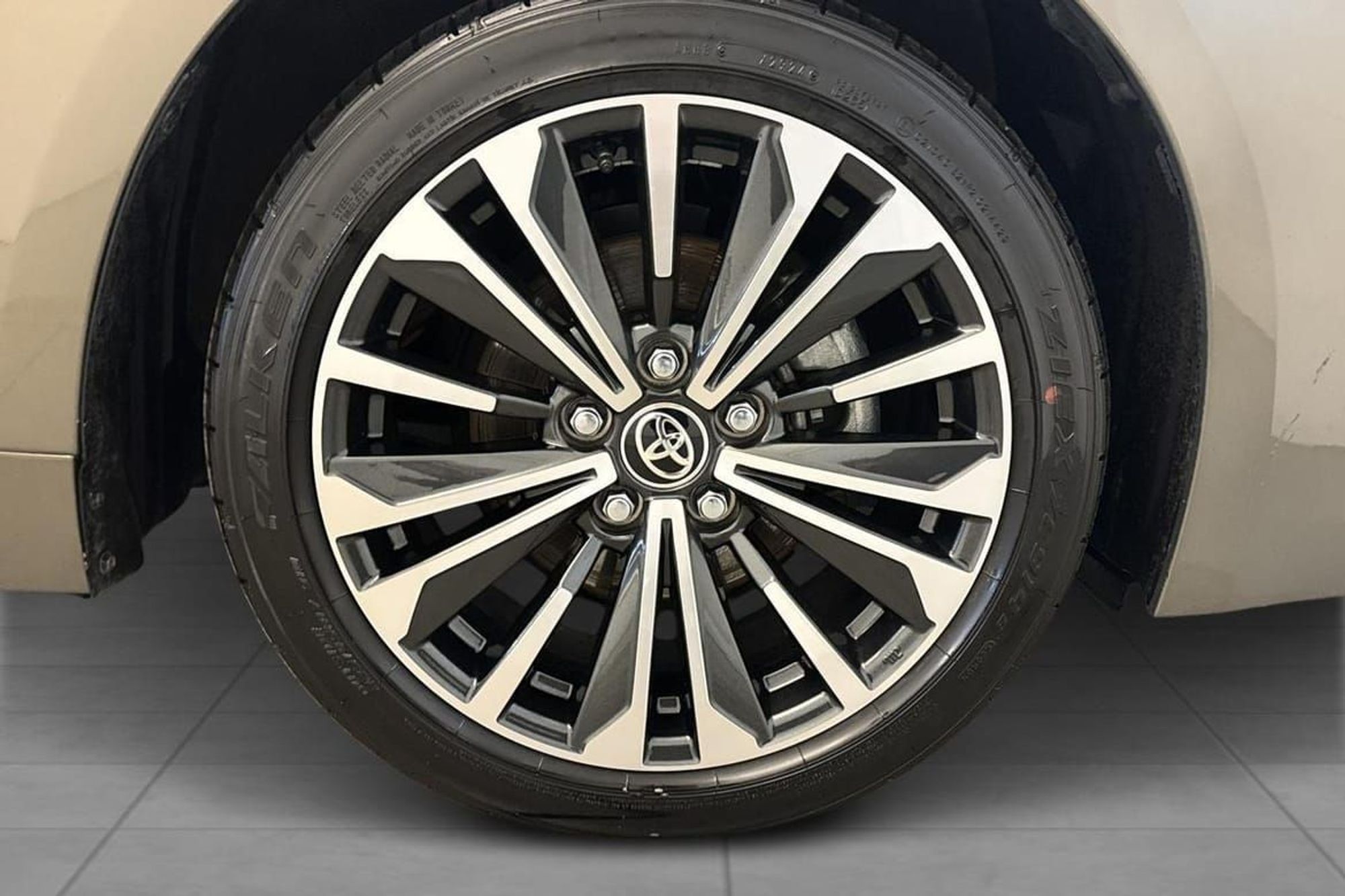 Toyota Corolla Touring Sports Hybrid e-CVT, 140hp, 2025