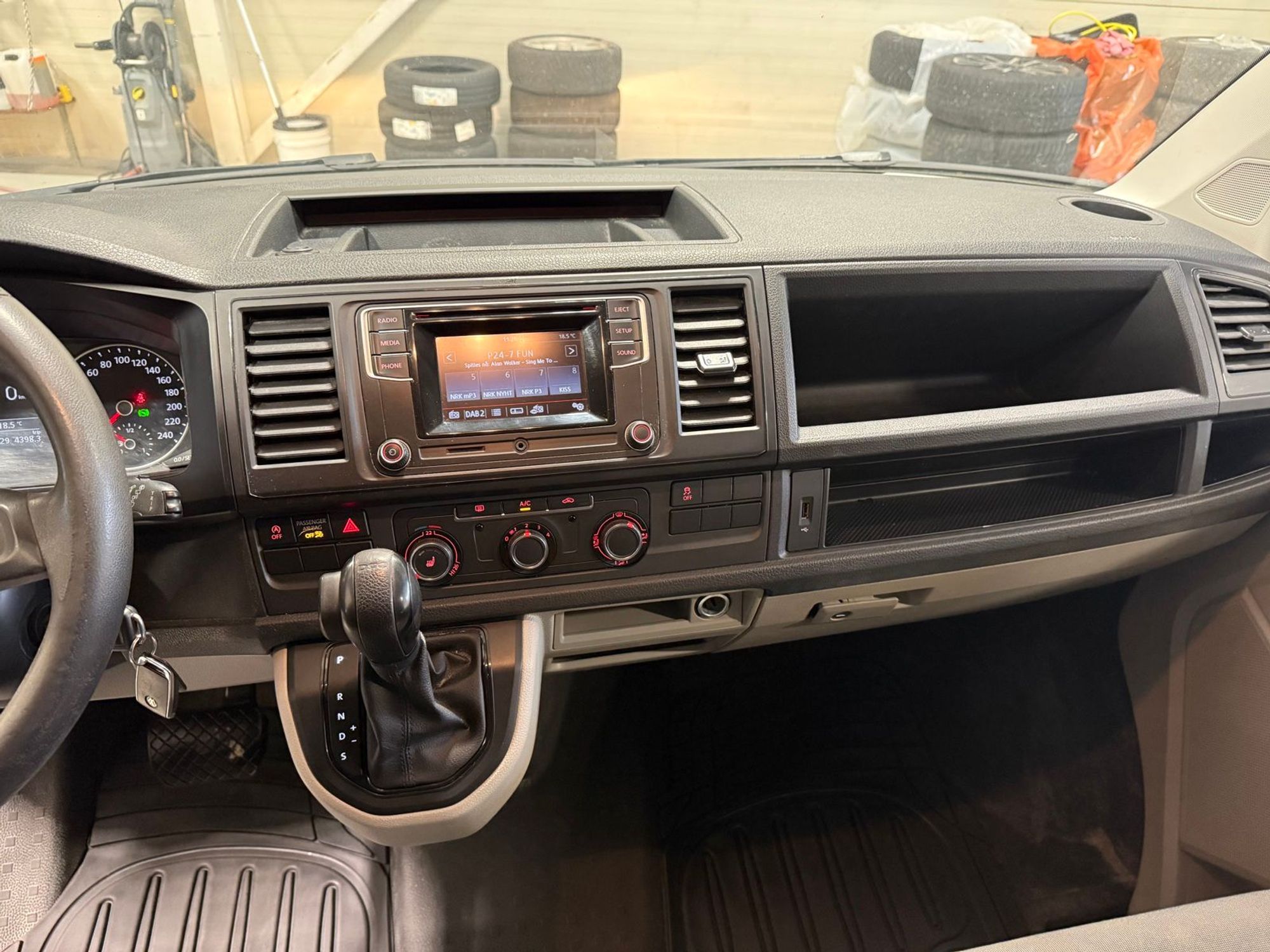 Volkswagen Transporter T30 2.0 TDI BMT 4Motion DSG sekvensiell, 7-trinn, 150hk, 2017